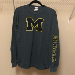 M Den - long sleeve shirt